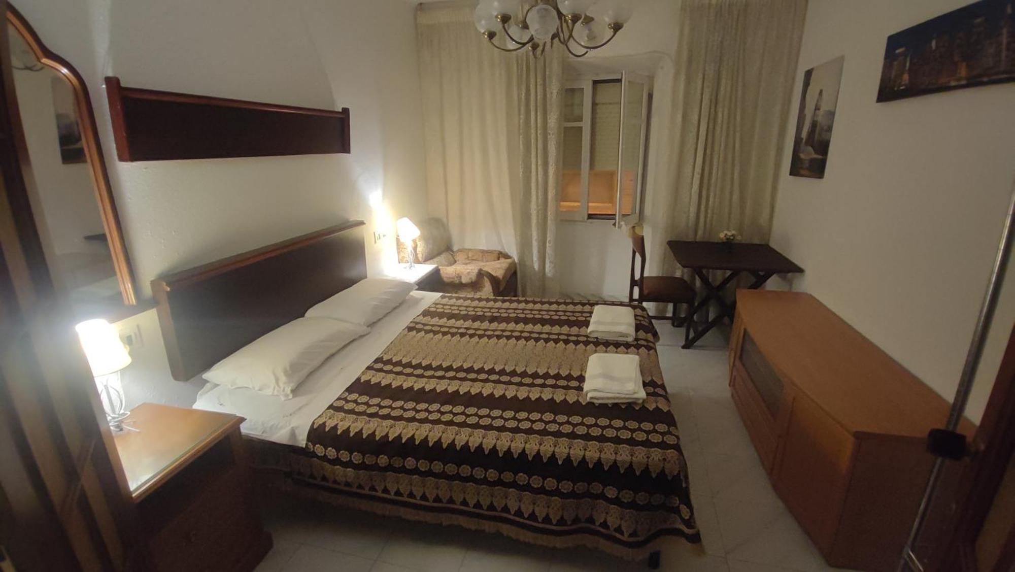 Apartment & Rooms Constanti Room photo